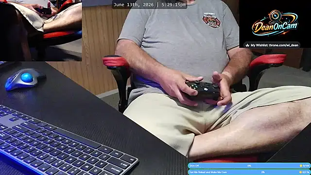 Snapshot of DeanonCam chatting on June 13, 2026, 10:29 pm DeanonCam online show from June 13, 2026, 10:29 pm