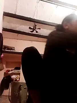 Snapshot of Hasmi_hot09 chatting on April 8, 2026, 1:38 am Hasmi hot09 online show from April 8, 2026, 1:38 am