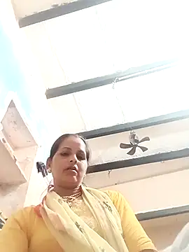 Snapshot of Hasmi_hot09 chatting on April 14, 2026, 4:46 pm Hasmi hot09 online show from April 14, 2026, 4:46 pm