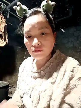 yu--yo online show from February 20, 2026, 11:38 pm