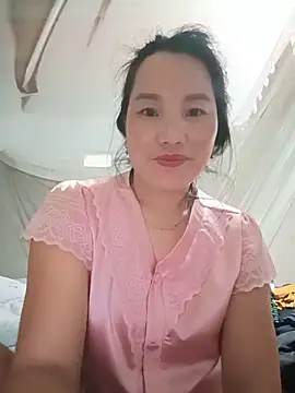 yu--yo online show from May 14, 2026, 11:44 pm