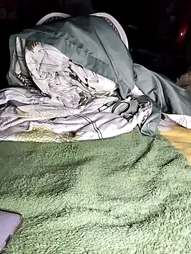 Snapshot of Zu_naa chatting on March 8, 2026, 4:22 pm Zu naa online show from March 8, 2026, 4:22 pm