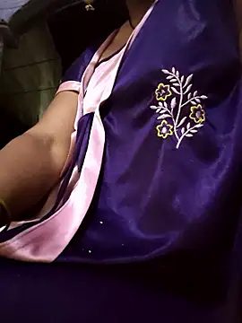 Nilam cute online show from May 14, 2026, 3:08 pm