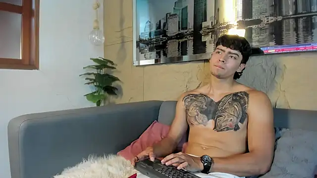 Snapshot of elliot_colton chatting on January 31, 2026, 8:29 pm elliot colton online show from January 31, 2026, 8:29 pm