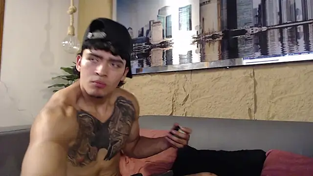 Snapshot of elliot_colton chatting on February 18, 2026, 9:22 pm elliot colton online show from February 18, 2026, 9:22 pm