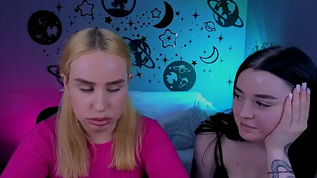 monica xcx online show from April 8, 2026, 9:37 pm