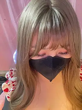 -Violet-t online show from June 18, 2026, 2:54 pm