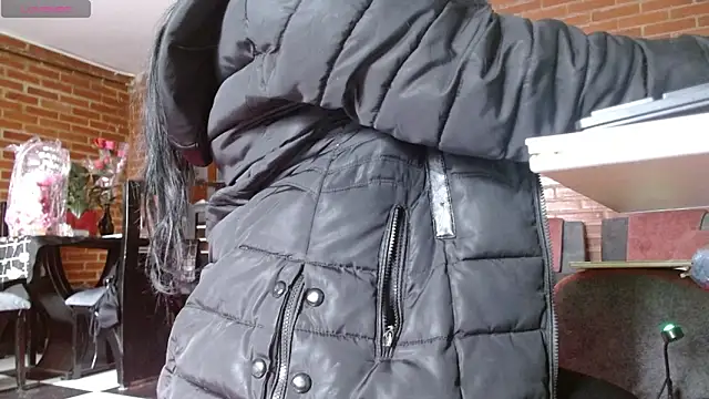 Lia rouse04 online show from March 11, 2026, 1:17 pm