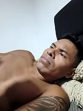 Snapshot of adambrosk_08 chatting on January 15, 2026, 1:48 pm adambrosk 08 online show from January 15, 2026, 1:48 pm