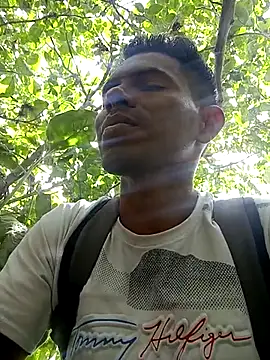 Snapshot of adambrosk_08 chatting on January 17, 2026, 5:49 pm adambrosk 08 online show from January 17, 2026, 5:49 pm