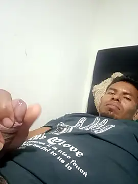 Snapshot of adambrosk_08 chatting on February 15, 2026, 5:26 am adambrosk 08 online show from February 15, 2026, 5:26 am