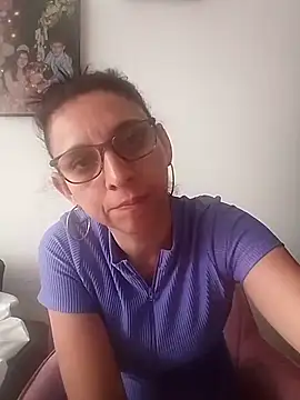 mariana santacoloma online show from July 15, 2026, 7:52 pm