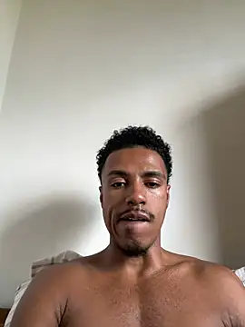 LorenzoBlack27 online show from April 7, 2026, 6:30 pm