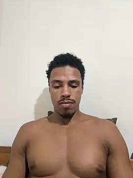 LorenzoBlack27 online show from May 25, 2026, 9:32 pm