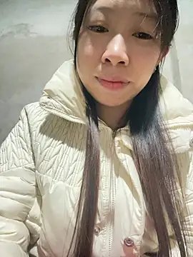 Mayly lucky2 online show from February 3, 2026, 2:53 am