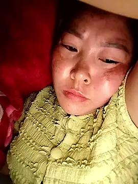 Snapshot of feli-00 chatting on January 10, 2026, 11:42 pm feli-00 online show from January 10, 2026, 11:42 pm