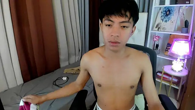 davincihugecock online show from April 9, 2026, 5:07 pm