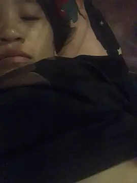 han-camx online show from April 24, 2026, 3:31 am