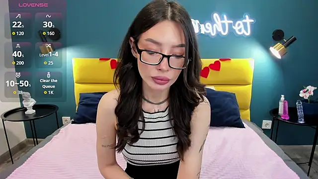 Snapshot of IvyDainty chatting on February 8, 2026, 1:20 am IvyDainty online show from February 8, 2026, 1:20 am