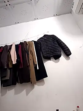 Anna-2k online show from March 14, 2026, 12:10 pm