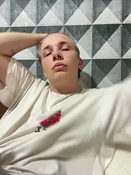 Snapshot of marcus_euphoria_ chatting on May 3, 2026, 5:41 pm marcus euphoria online show from May 3, 2026, 5:41 pm
