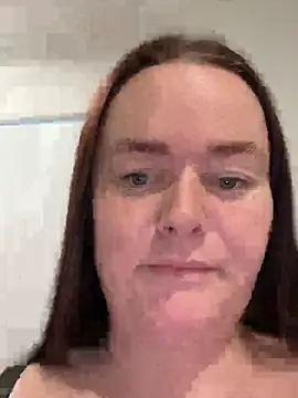 Snapshot of carinabro10 chatting on July 12, 2026, 3:08 am carinabro10 online show from July 12, 2026, 3:08 am