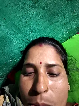 Reena lodha online show from March 22, 2026, 4:43 pm