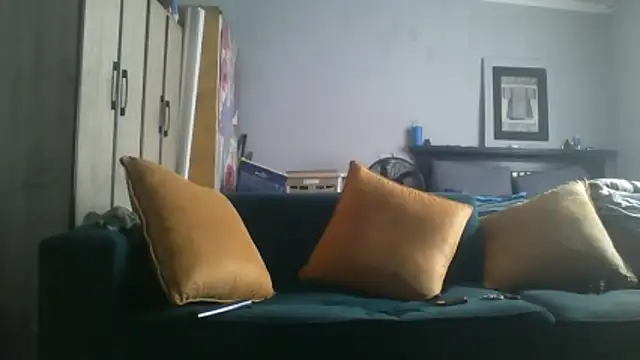 Winterslender online show from May 16, 2026, 6:32 am