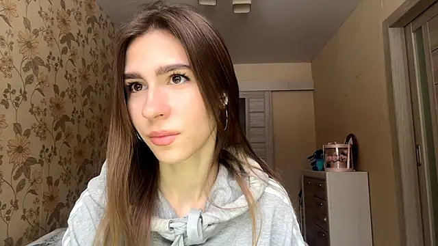 ElsieKuhlmann online show from January 13, 2026, 8:08 am