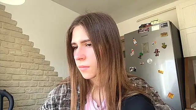 ElsieKuhlmann online show from March 23, 2026, 12:20 pm