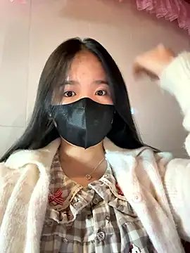 Gwen879 online show from January 10, 2026, 1:40 am