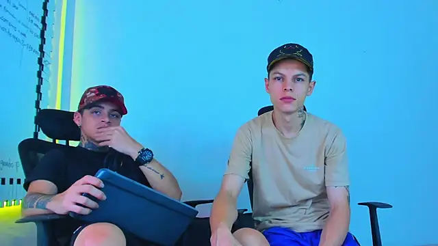 Thomas-Wil online show from February 8, 2026, 3:43 am