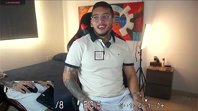 EvanVelvet online show from February 11, 2026, 12:54 pm