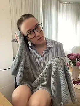 Persephone Kore online show from June 5, 2026, 3:51 pm