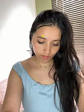 Veronica Wins  online show from February 6, 2026, 6:55 pm