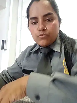 Isabel 3 online show from March 16, 2026, 11:09 pm