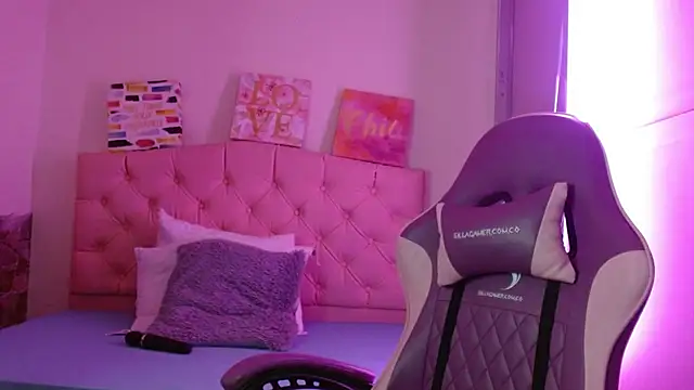 London Rivers19 online show from February 20, 2026, 2:52 am