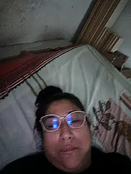 PatriciaGrajales online show from March 19, 2026, 2:15 am