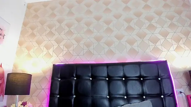 Alexxa Carter online show from March 29, 2026, 2:39 pm