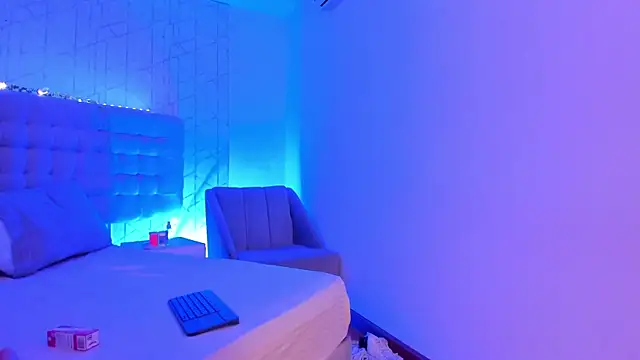 Snapshot of AlexiiaBrown chatting on February 7, 2026, 8:45 pm AlexiiaBrown online show from February 7, 2026, 8:45 pm