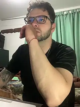 Snapshot of Baphomet212341 chatting on July 21, 2026, 6:16 am Baphomet212341 online show from July 21, 2026, 6:16 am
