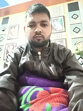 Pulkeet1433 online show from January 13, 2026, 9:20 pm