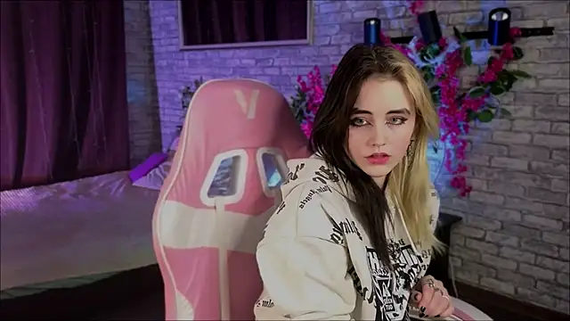 RubyMyst online show from January 10, 2026, 8:21 pm