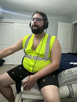 Snapshot of bottombeargaming chatting on January 17, 2026, 11:41 pm bottombeargaming online show from January 17, 2026, 11:41 pm