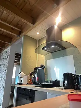 Axel black10 online show from March 8, 2026, 9:24 am