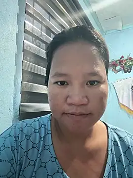 Snapshot of Hottie_Pussy chatting on April 12, 2026, 2:27 am Hottie Pussy online show from April 12, 2026, 2:27 am
