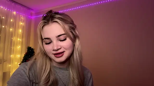 KariJarecke online show from January 17, 2026, 2:11 pm