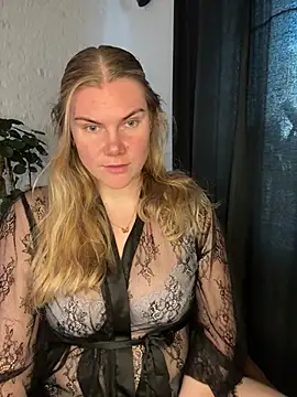 SexyBlondJoanna online show from February 26, 2026, 10:58 am