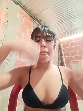 triana-hot18 online show from January 19, 2026, 12:20 pm