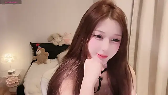 tutu-l online show from March 17, 2026, 2:42 pm